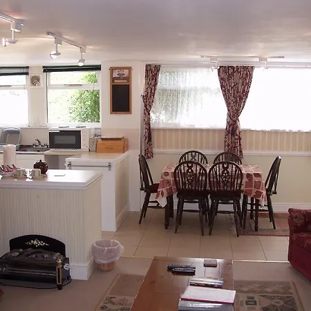 The Coach House Villa Ledbury Room photo