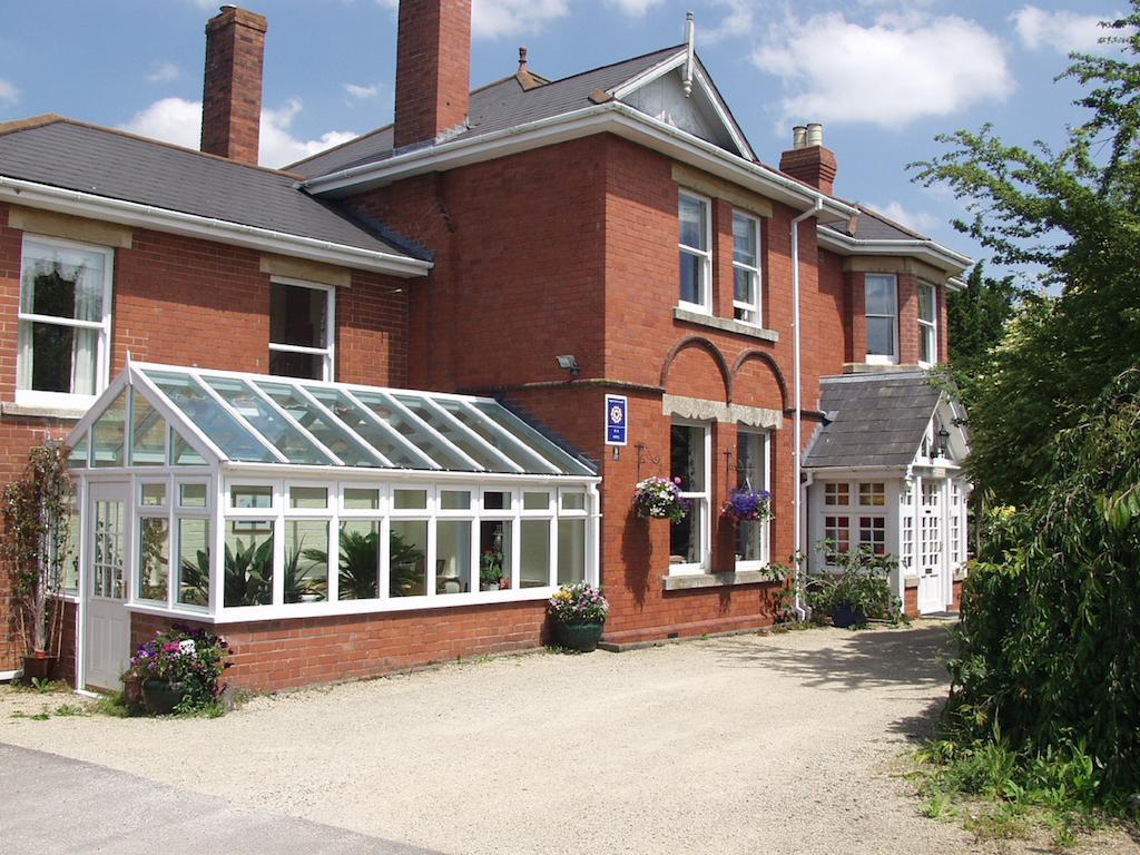 Holiday home The Coach House